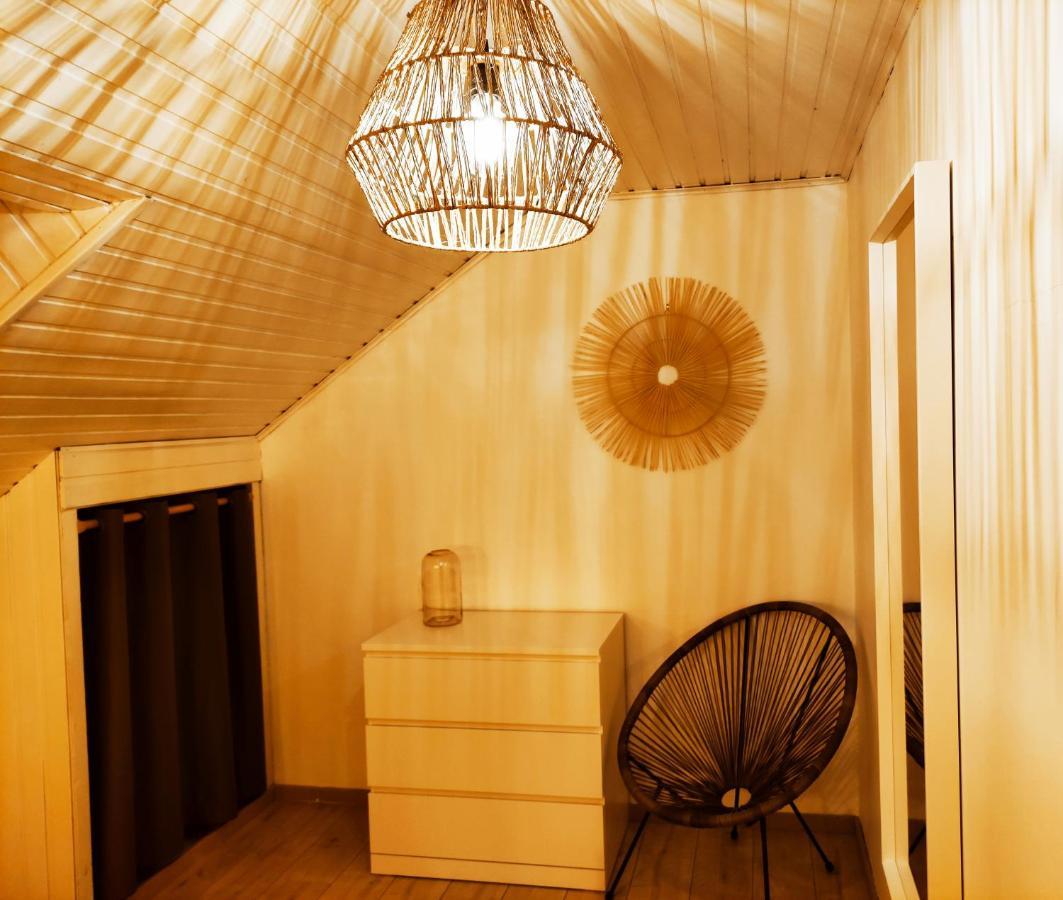 Lacs De L'Eau D'Heure Chez Oma セルフォンテーヌ エクステリア 写真